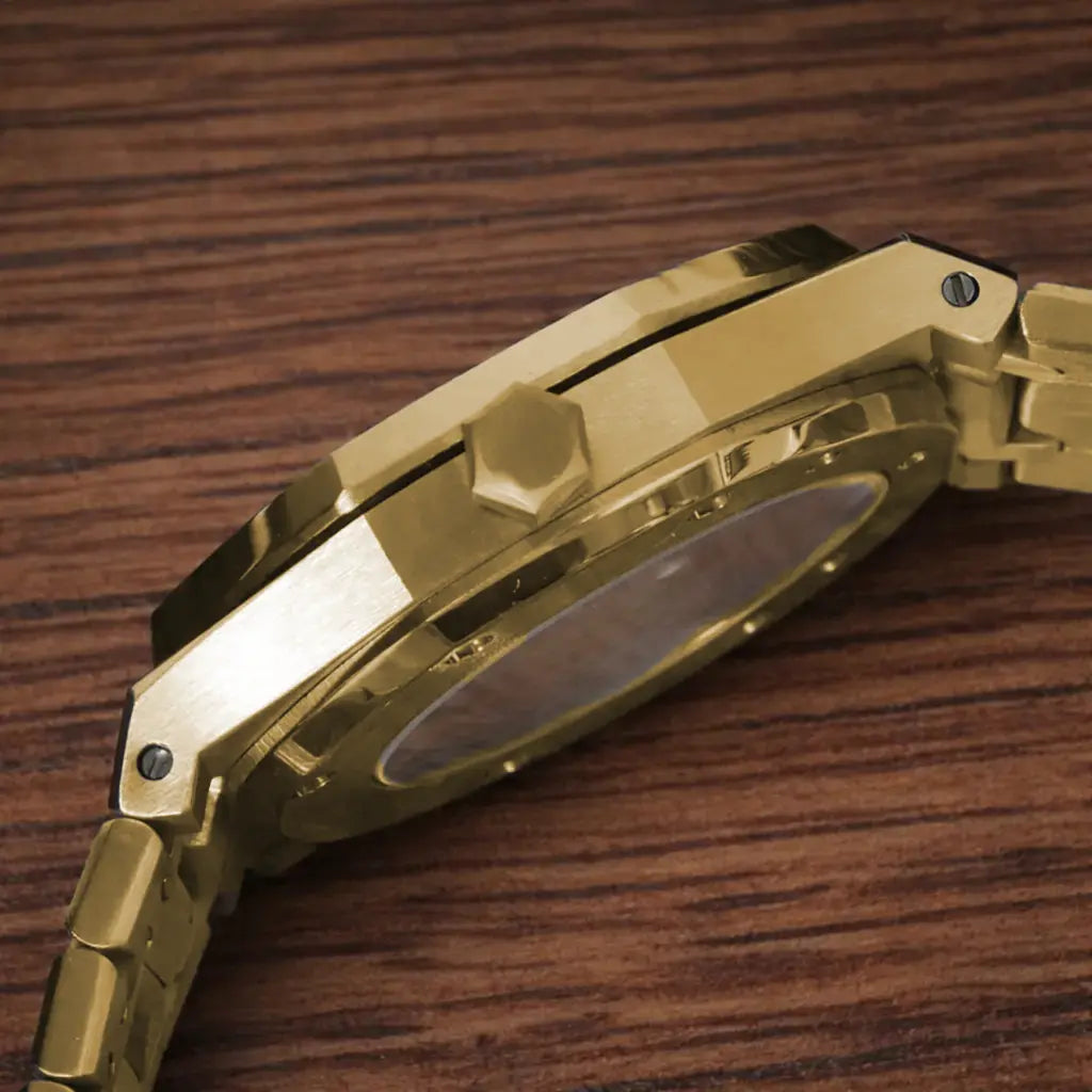 Royal Seikoak - Midnight Gold