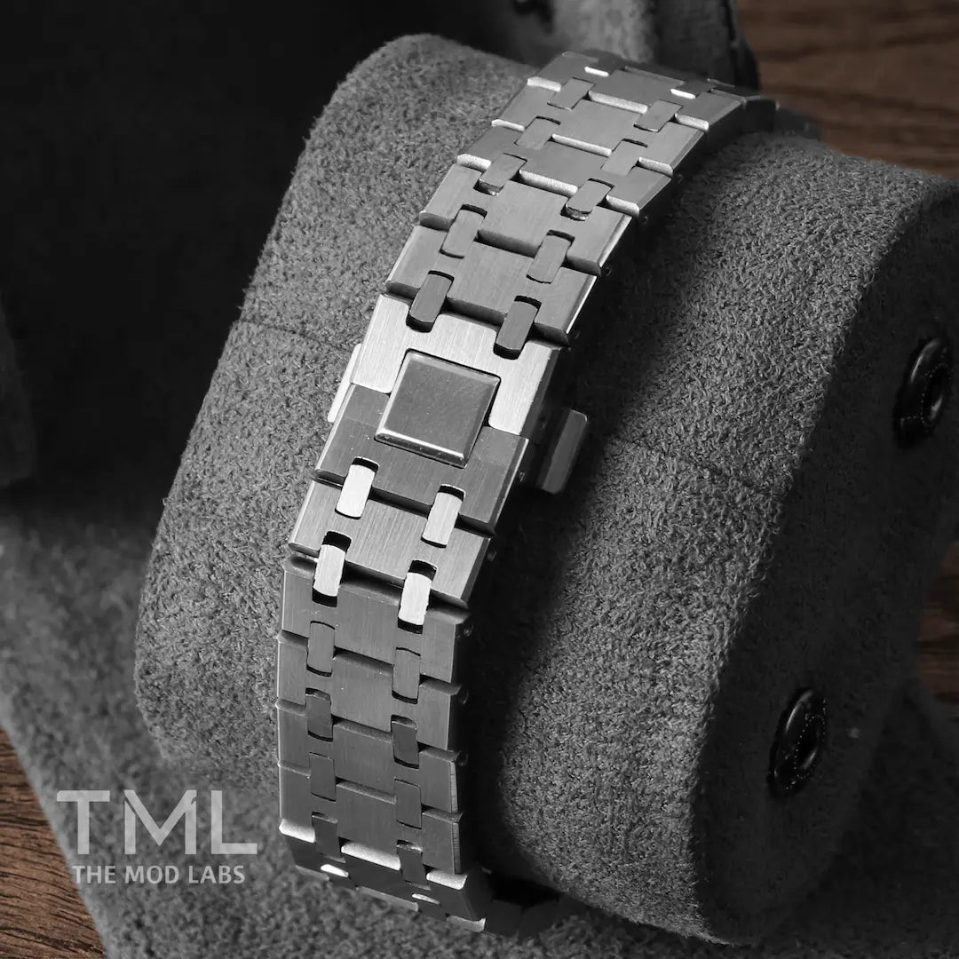 Royal Seikoak Chronograph - Black