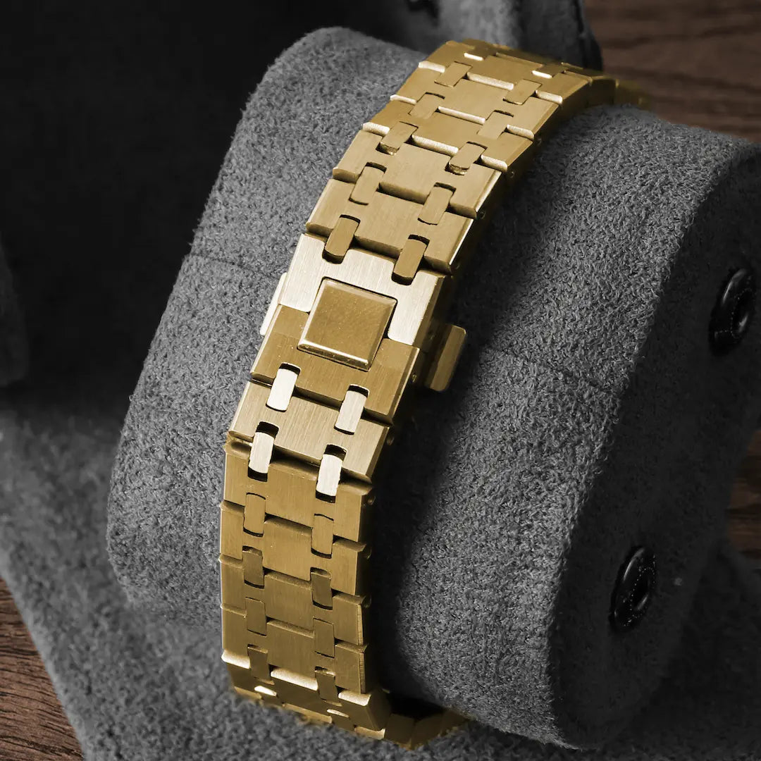 Royal Seikoak - Midnight Gold