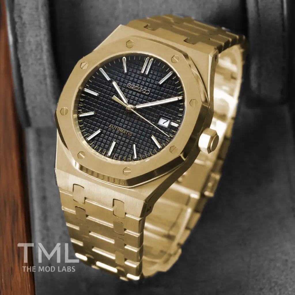 Royal Seikoak - Midnight Gold