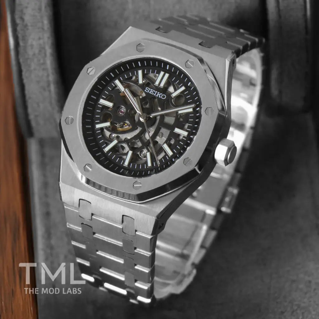 Royal Seikoak - Skeleton