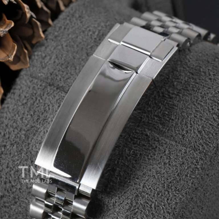 Seikojust Sky Dweller - Mint Green - The Mod Labs